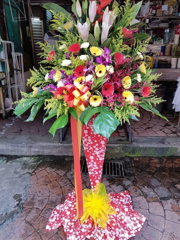 Opening Flower Stand #8004