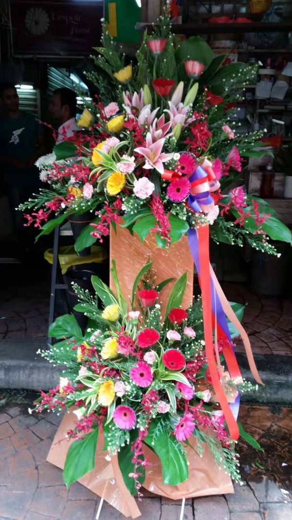 Opening Flower Stand #8007