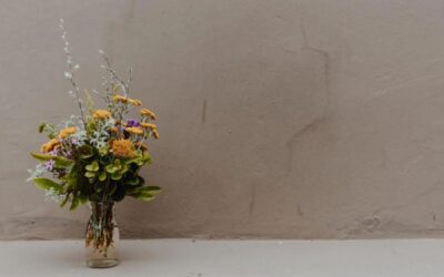 How to choose the perfect vase for fresh flowers